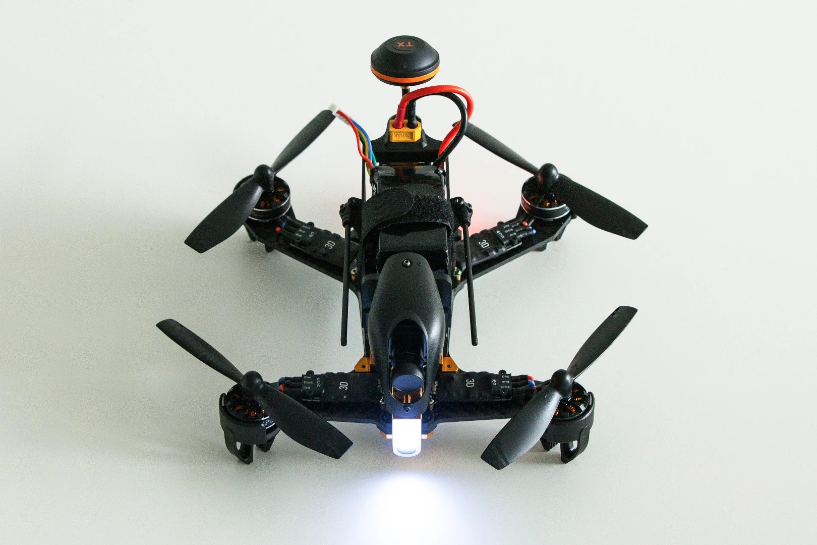 Walkera F210 3D: chunky little nugget is ready to fly