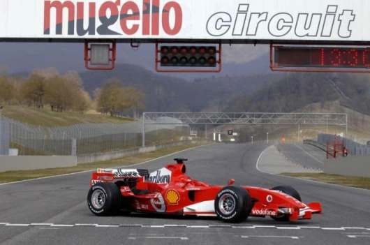 Schumacher: "I believe that Bridgestone have worked very well on the tyres. This is not only due to the fact that tyre changes have returned but that the structure of the mixtures have changed from the problematic ones of last year, especially in qualifyi