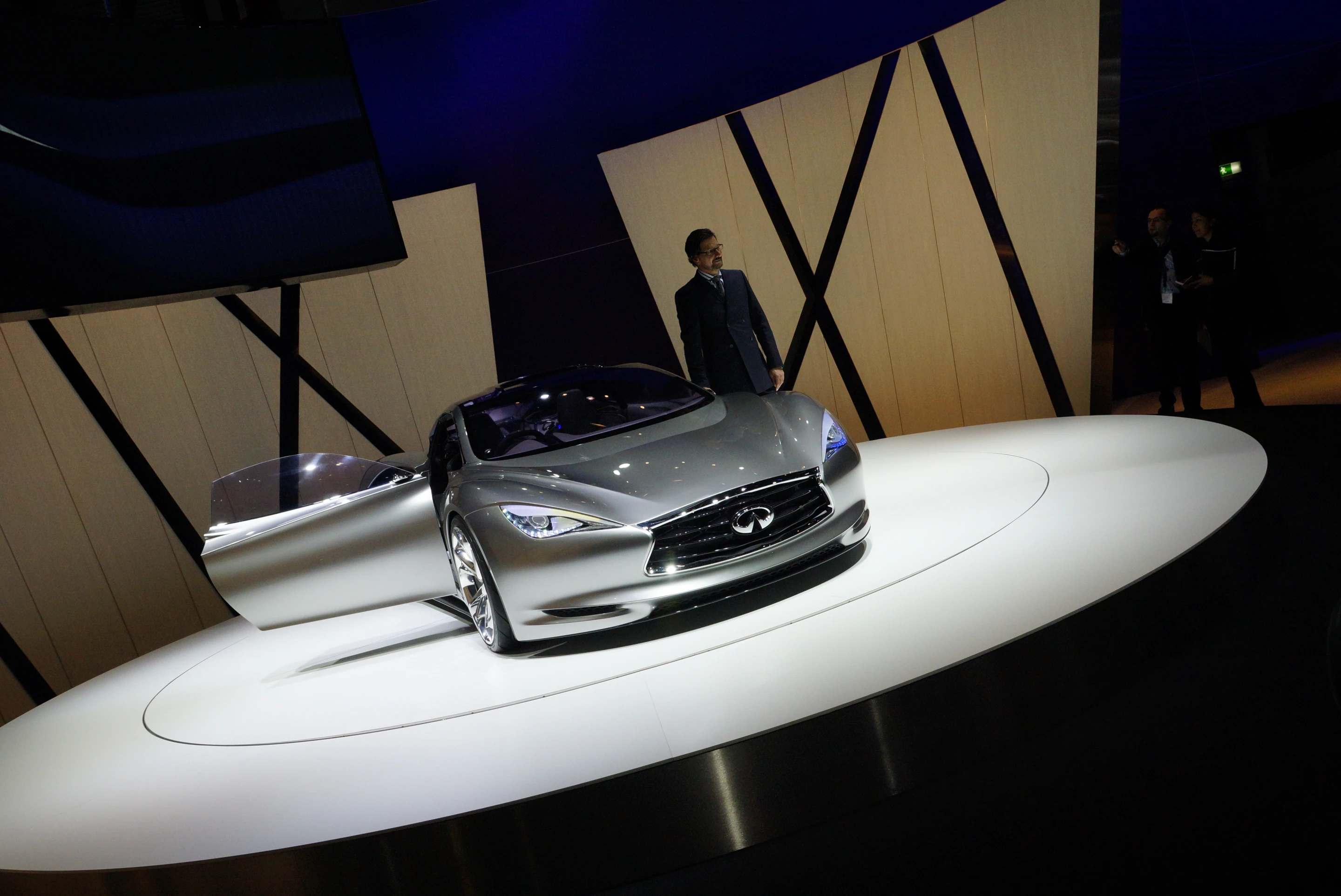 Infiniti's long awaited range-extended electric Emerg-E sports car has been shown in Geneva