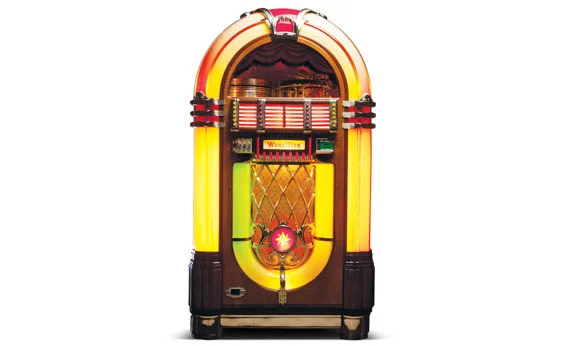 Circa 1948 Wurlitzer Model 1015 "Bubbler" Jukebox. Fully operational and complete with the original mechanical systems, the "bubbler" is generally considered the iconic jukebox. US$10,000-14,000