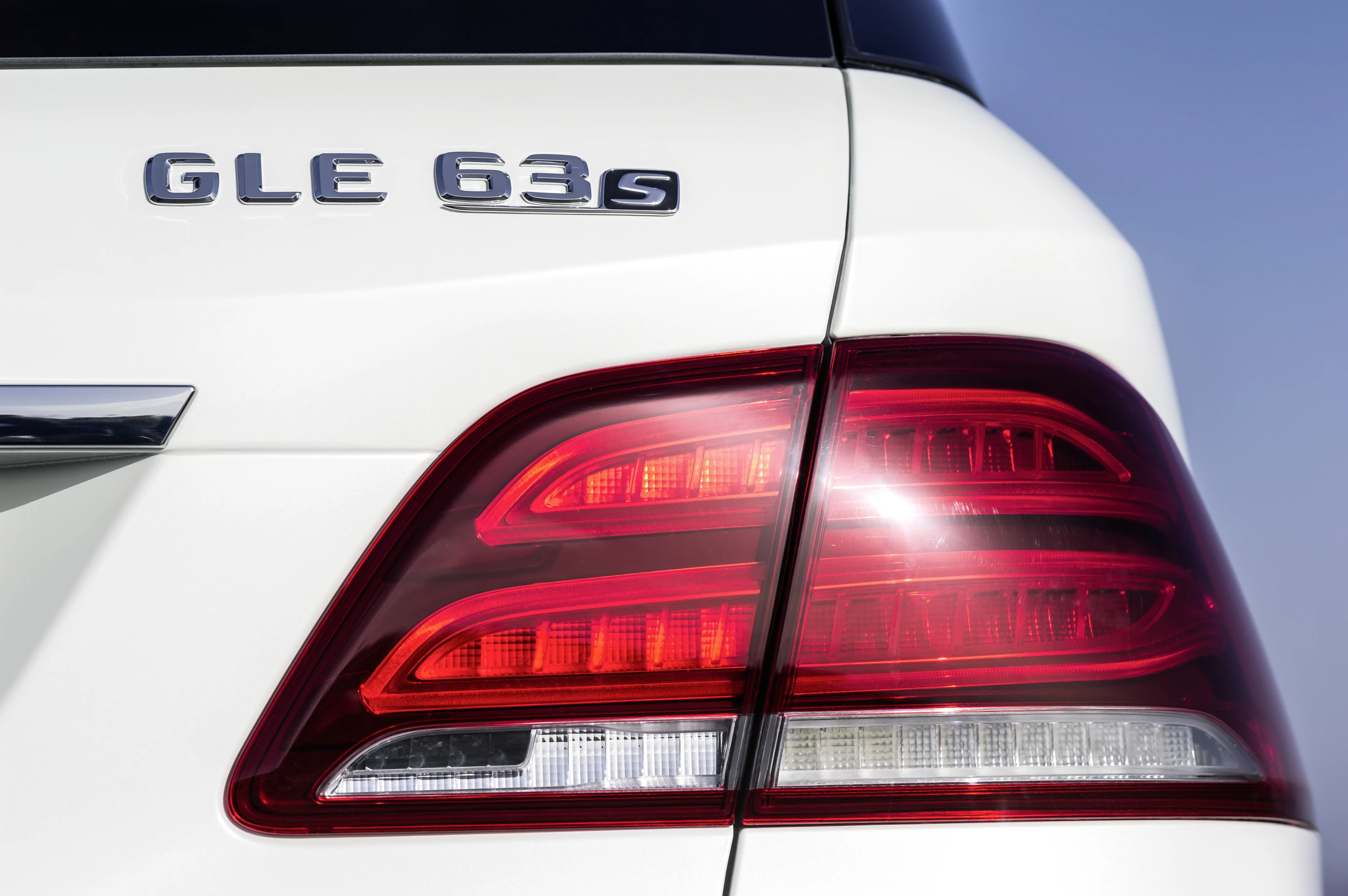 Ticking the 'S' box makes the GLE63 AMG a bit faster to 100 km/h