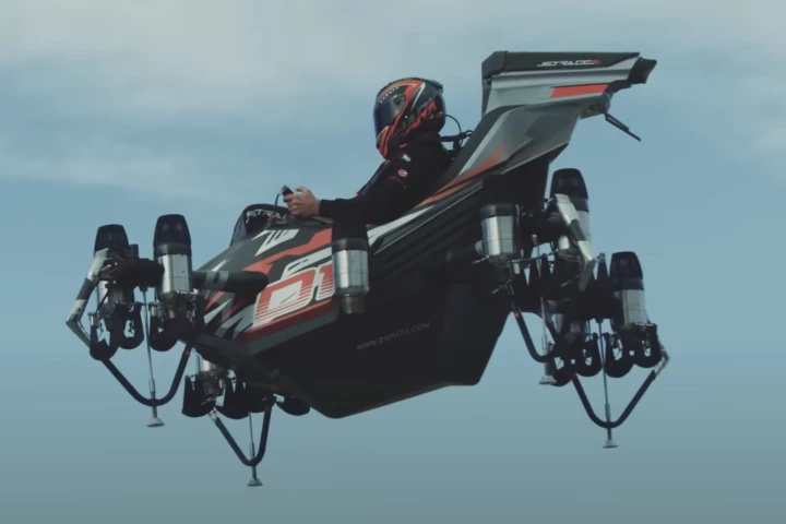 Franky Zapata is back with another epic jet-powered flying machine