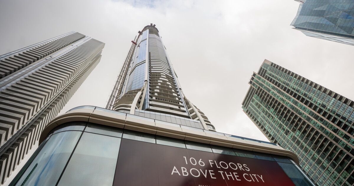Under-construction skyscraper smashes North American height record