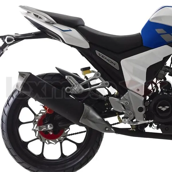 The Venom comes equipped with disc brakes all around