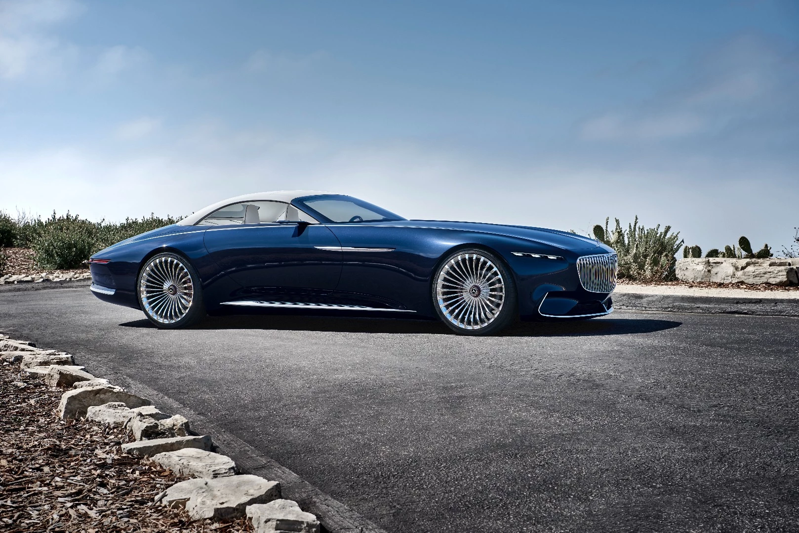The 2017 Vision Mercedes-Maybach 6 Cabriolet is the droptop version of the Vision Mercedes-Maybach 6 Coupé presented at Pebble Beach in 2016