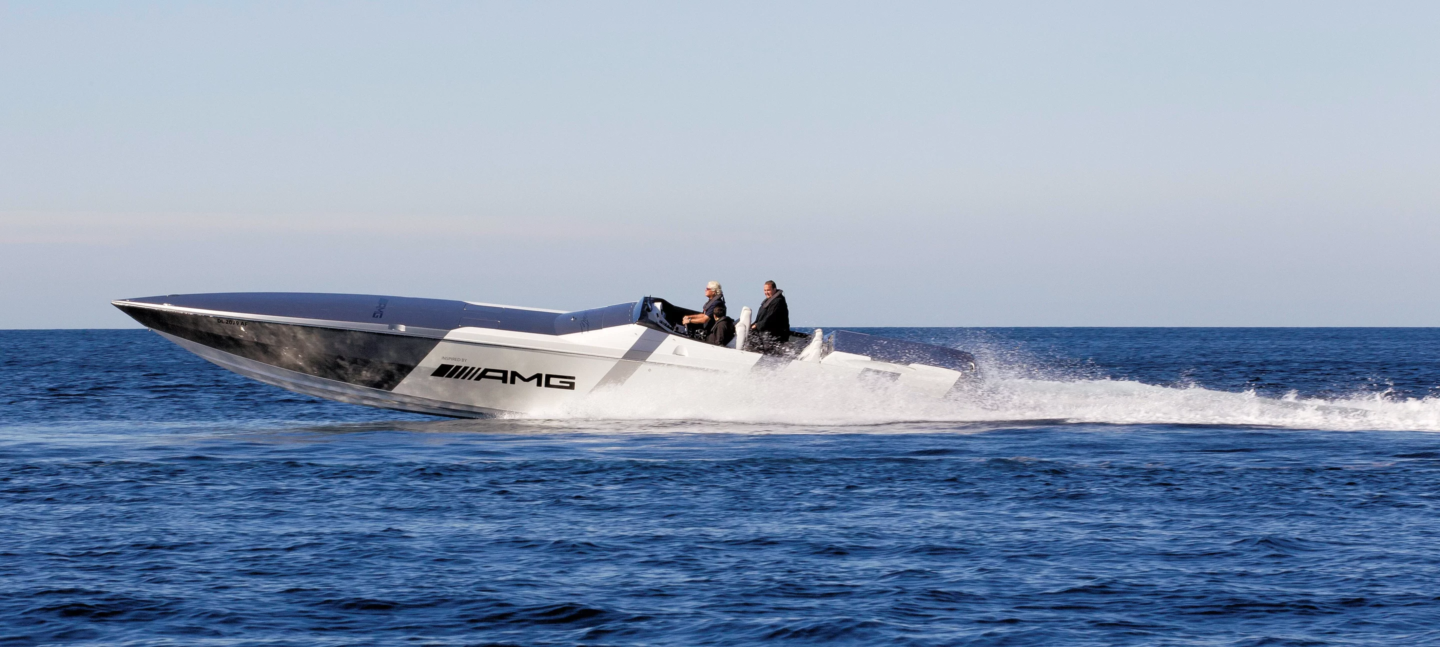 Cruising slowly in the AMGCR Electric Top Gun cigarette boat