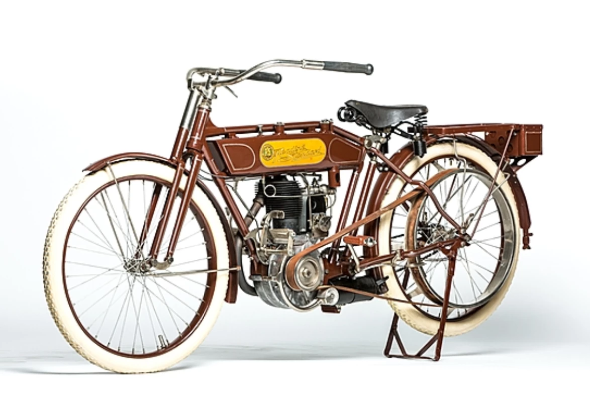 This 1913 Reading Standard Single (Lot F57) is estimated to fetch between $50,000 and $75,000