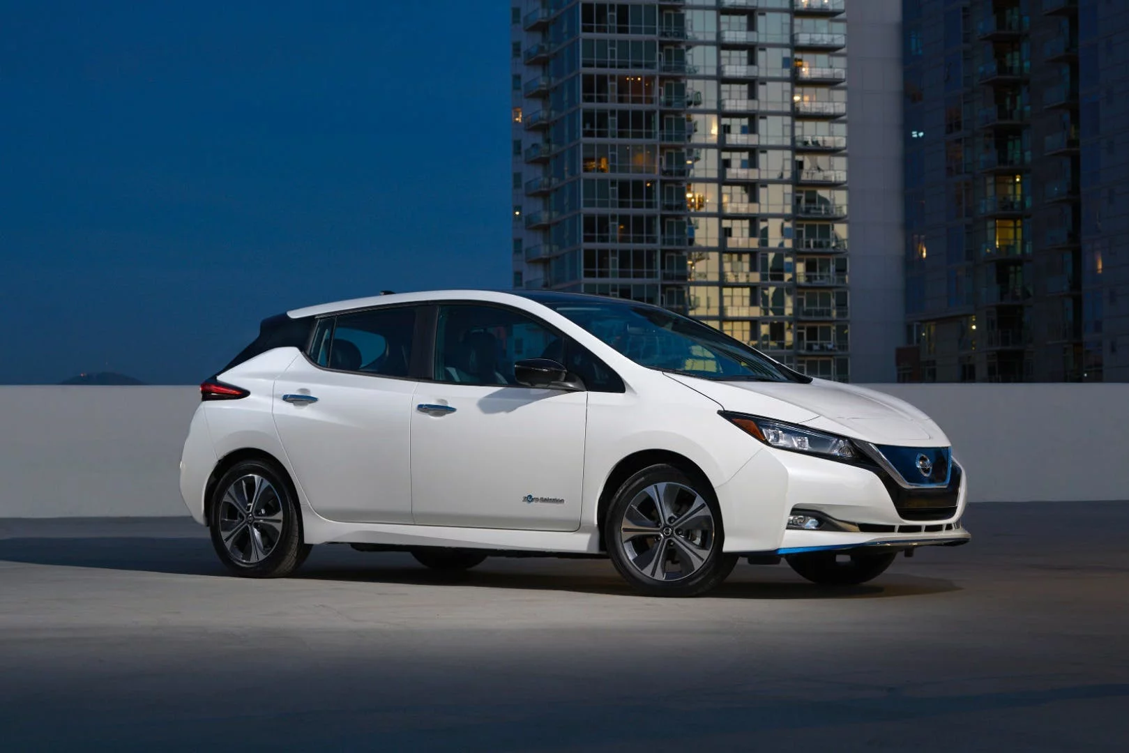 NIssan's Leaf e+ will offer a range of 226 mi