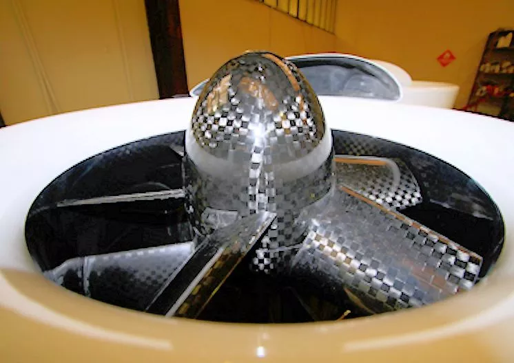 A carbon-fiber fan blade in place (Photo: Martin Aircraft)