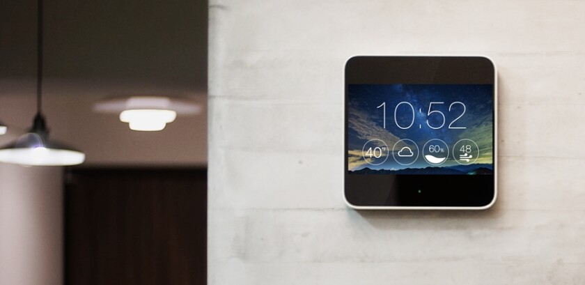 Users can change the device's background, clock style and dashboard layout