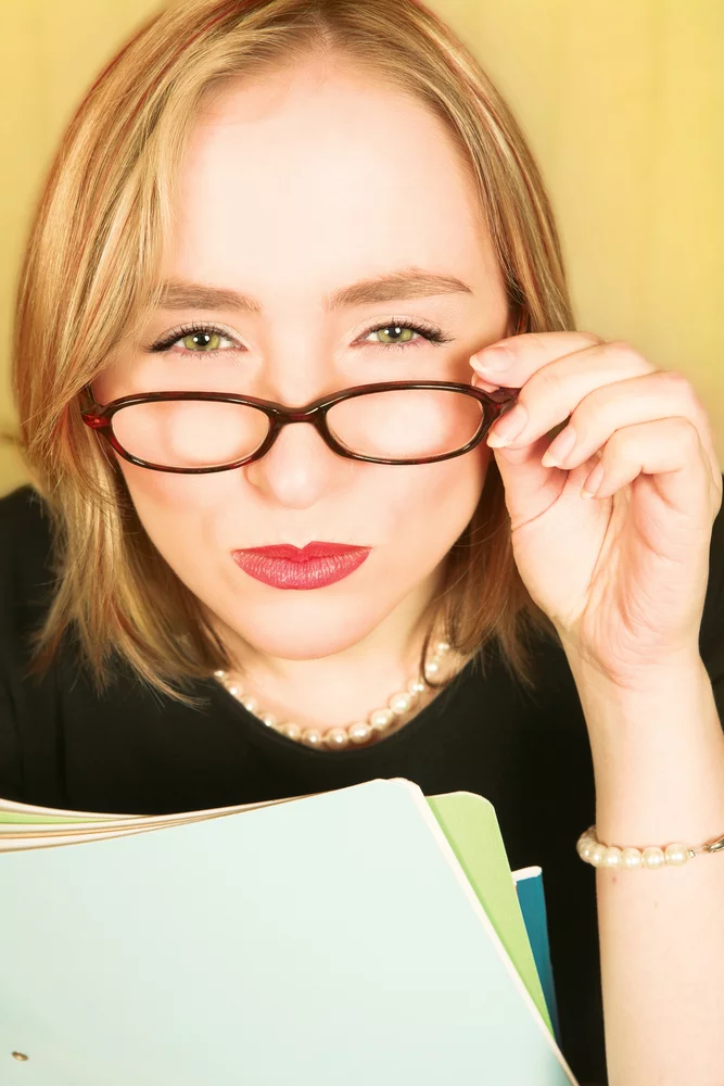 Experimental new contact lenses may stop childhood-onset myopia from progressing as the patient gets older (Photo: Shutterstock)