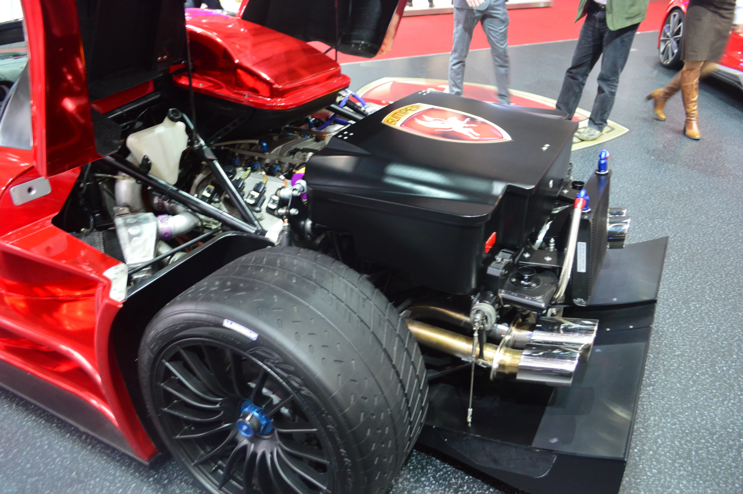 This Apollo S is powered by a 740-hp V8 engine (Photo: CC Weiss/Gizmag.com)