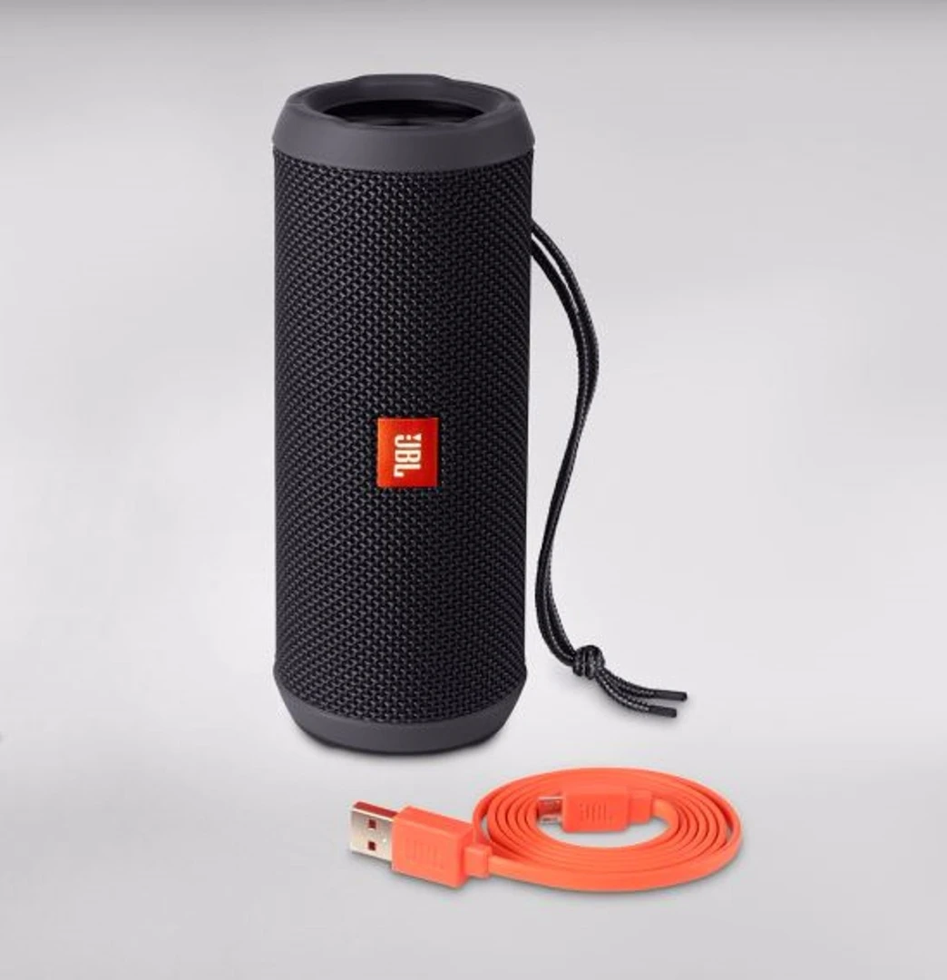 The Flip3 comes with a micro USB cable