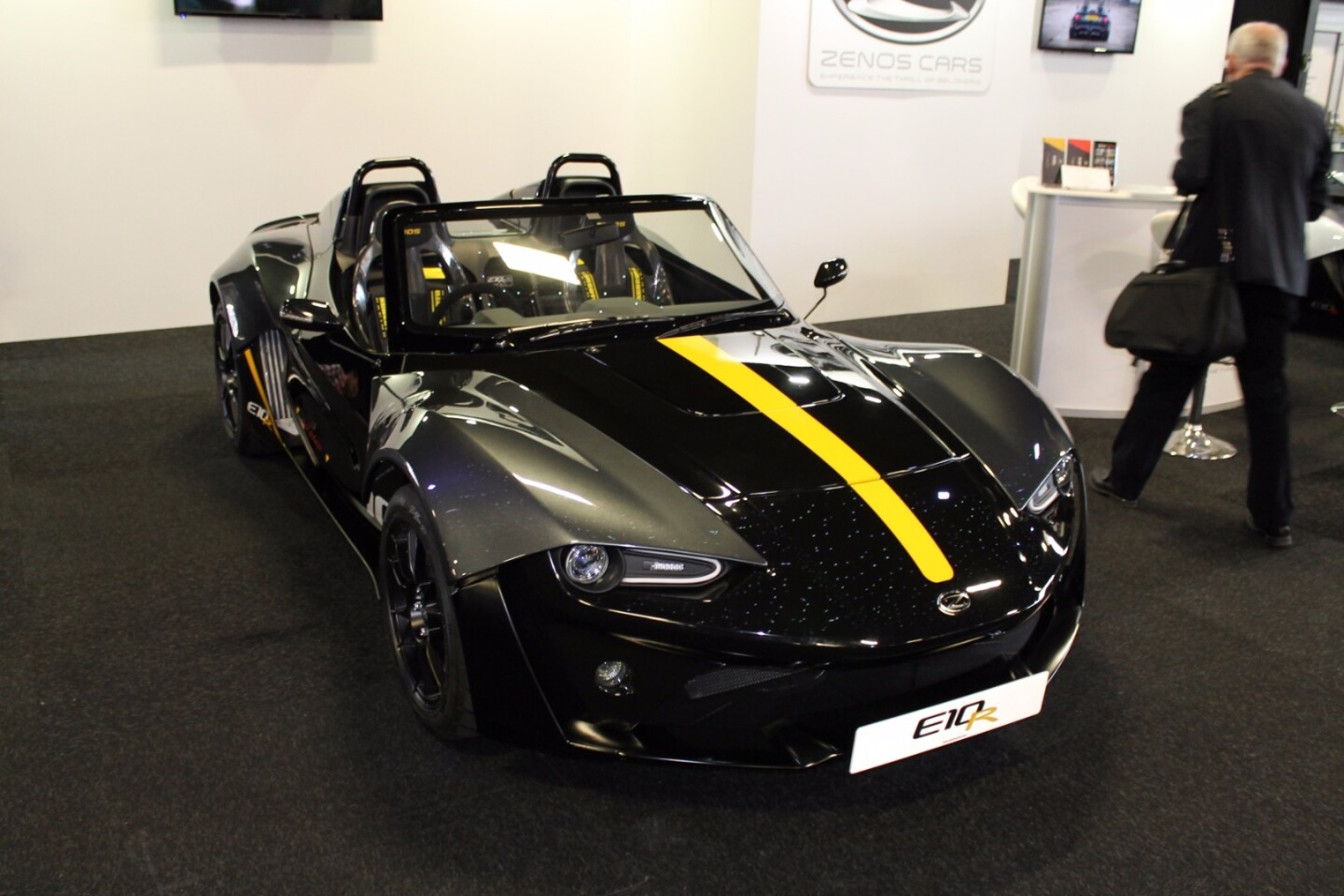 The Zenos E10R is a super lightweight track car with blistering acceleration