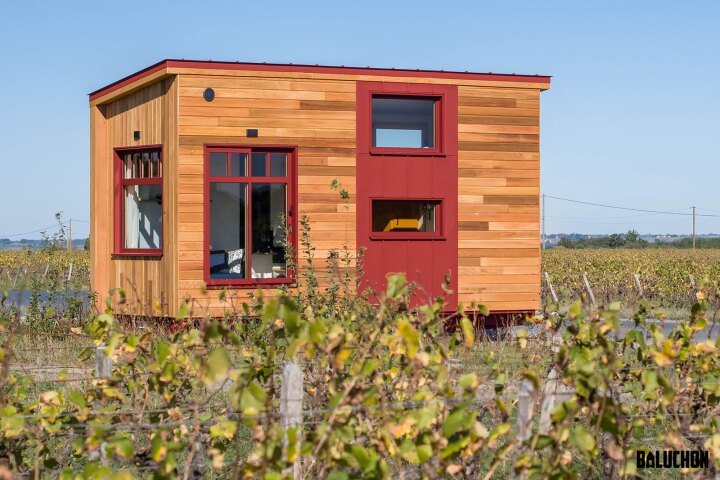 We've no word on the exact price of the Golden Hour, but Baluchon's tiny houses usually start at €80,000 (roughly US$87,000)