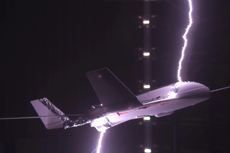 Lightning laboratory test on model aircraft