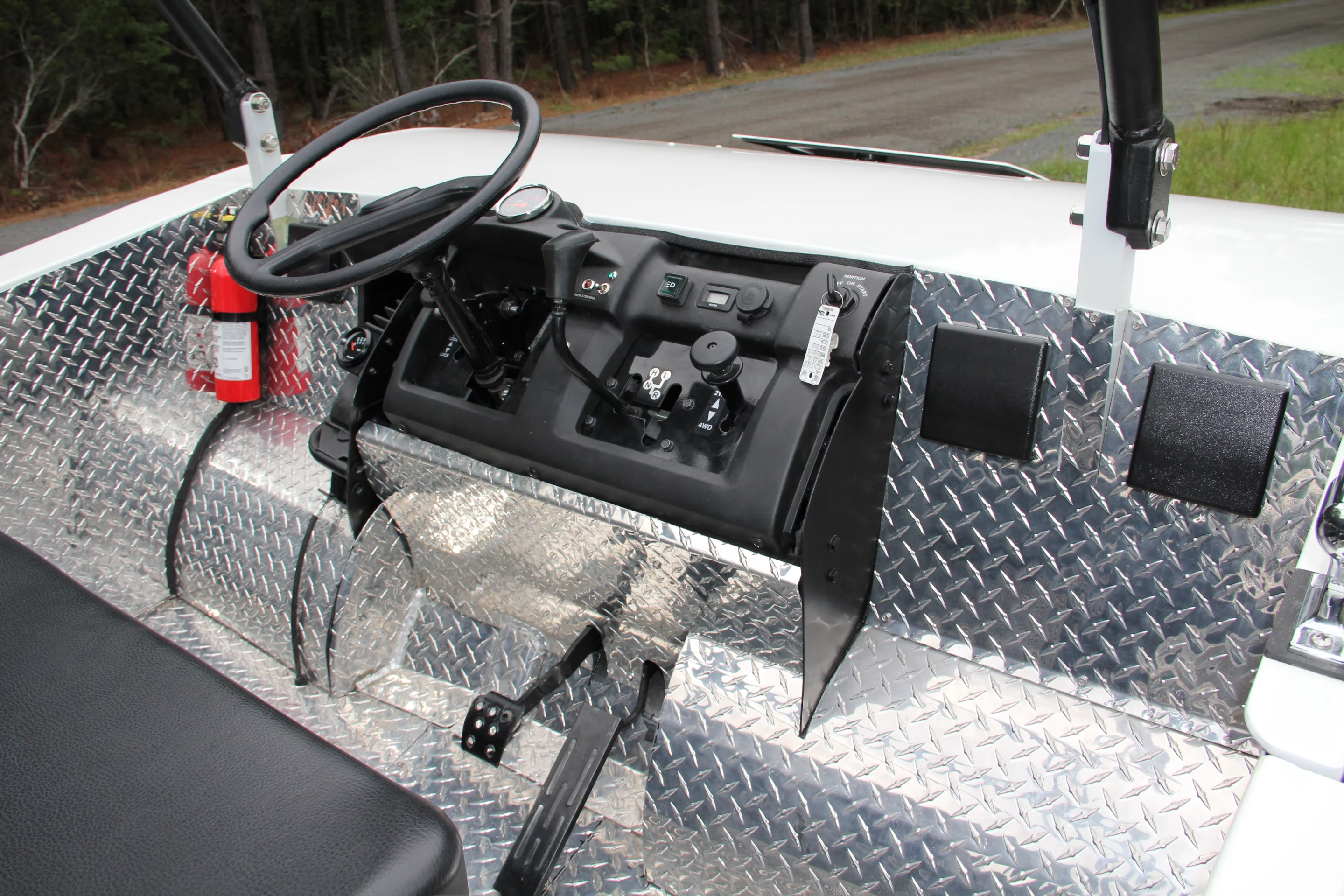 CAMI's diesel-electric hybrid amphibious Hydra Gator