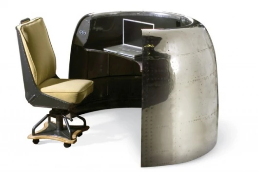 The MotoArt DC-6 cowling airplane desk preserves aviation history in a distinctively modern way