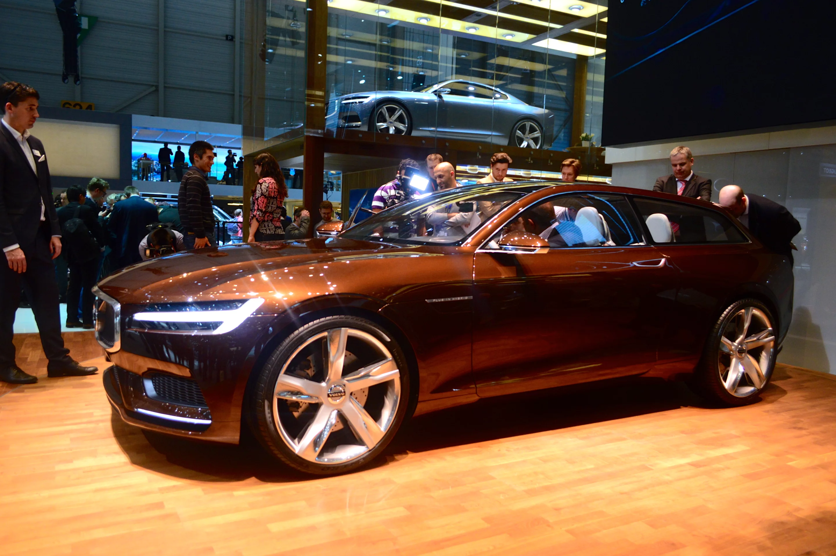 Volvo's Concept Estate, spied by Gizmag at the Geneva Auto Show