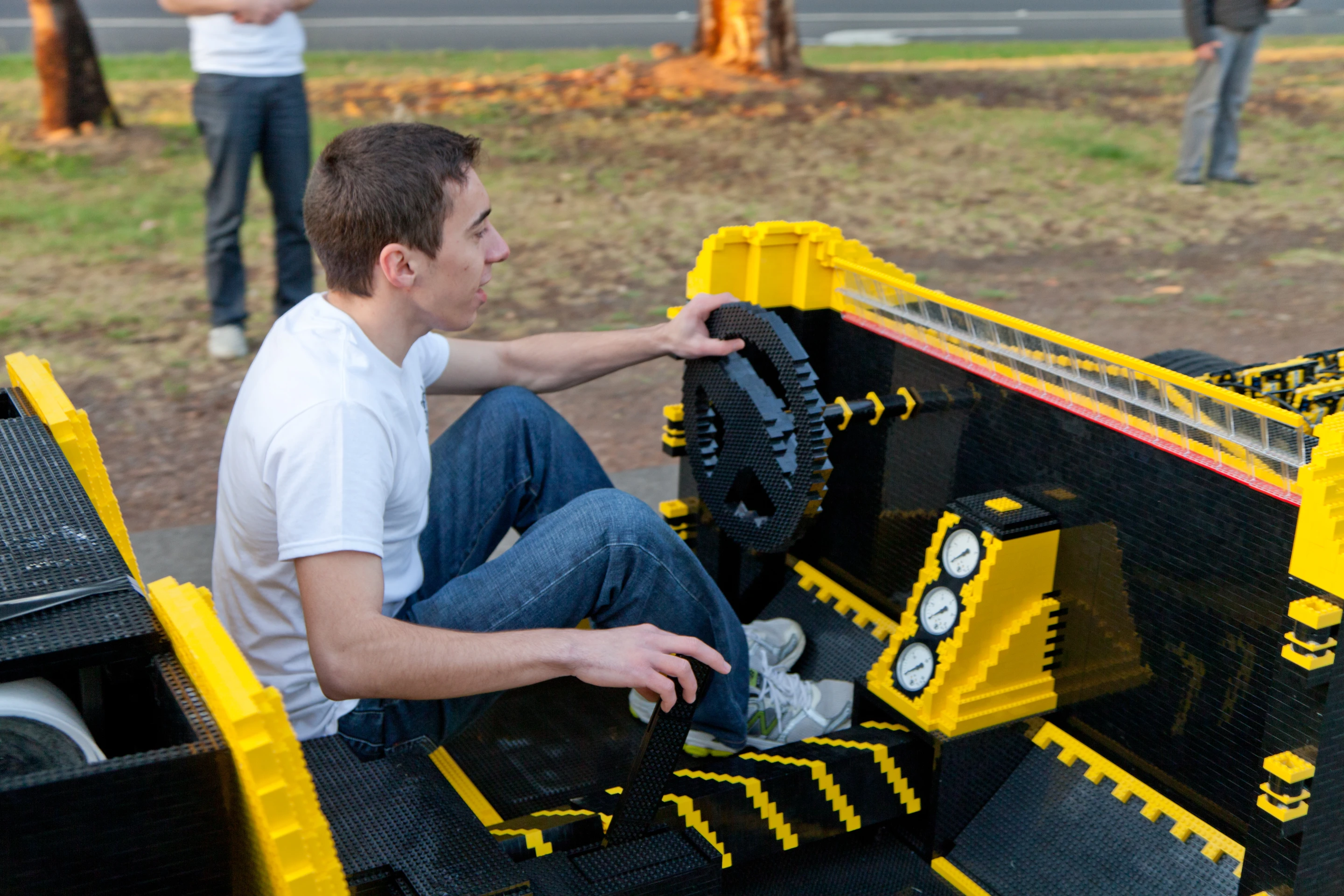 Co-founder Steve Sammartino would not divulge details about the vehicle's transmission, power output or how air is generated