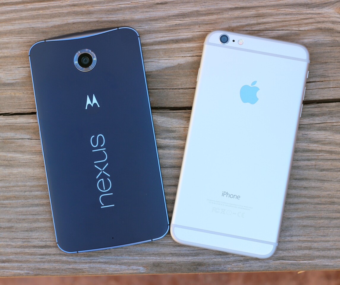 The Nexus 6 has a plastic backing (with metallic edges), compared to the iPhone's all-aluminum body (Photo: Will Shanklin/Gizmag.com)