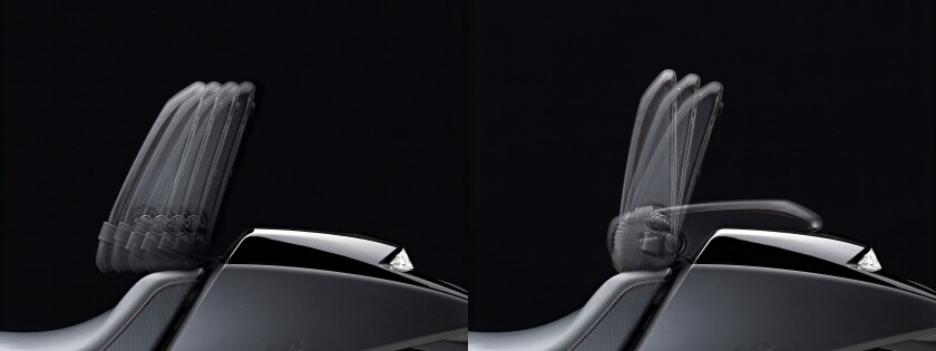 The NM4's seat also has a built-in back-rest for the rider, completing the seating position in a non-conventional way – its angle can be adjusted through three positions and it slides backwards or forwards 25mm through four settings, so "cockpit comfort" can be fine-tuned