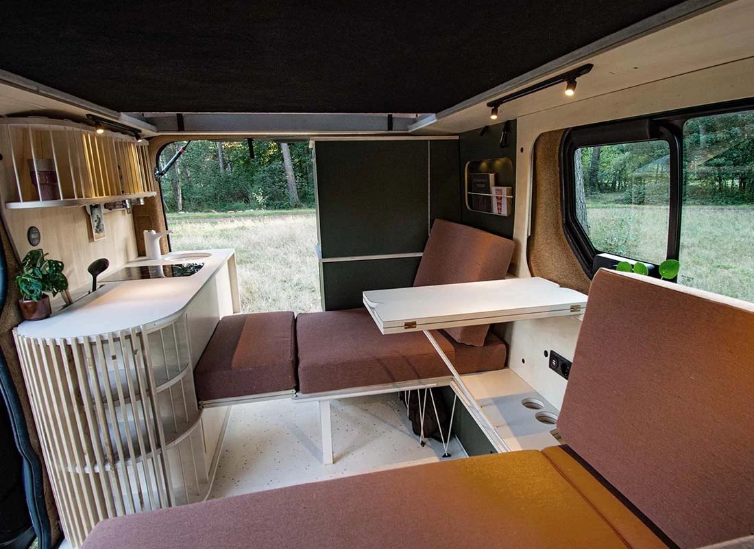 With its unique furnishings and dual lounge chairs, the Amstervan has a tropical beach vibe despite its obvious Dutch roots