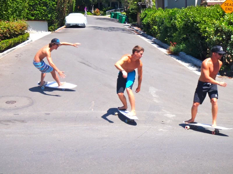 Footage and photos demonstrate the different movement provided through the wide rear track and rotating front trucks