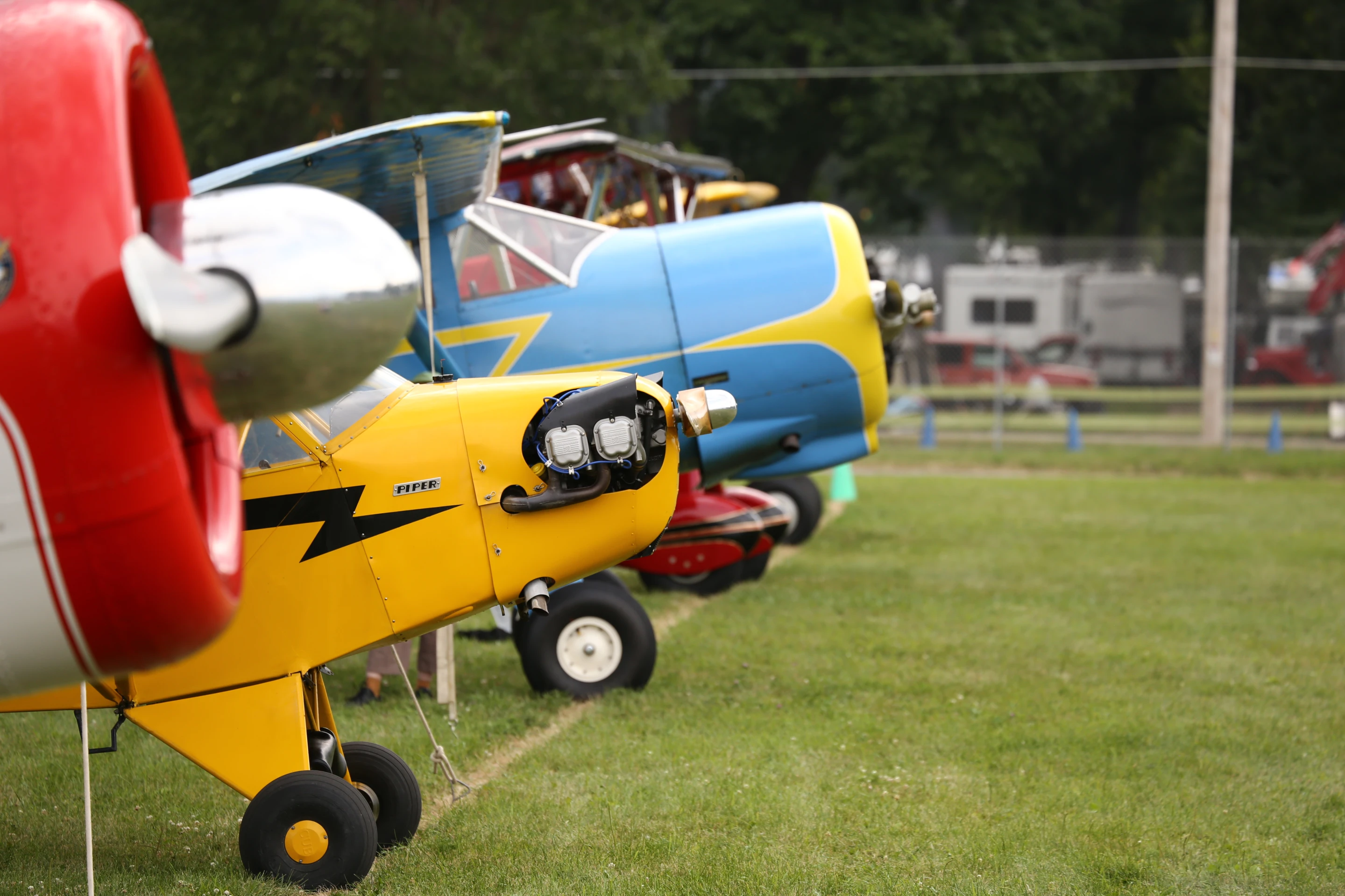 Vintage aircraft at Oshkosh 2014 (Photo: Angus MacKenzie/Gizmag.com)