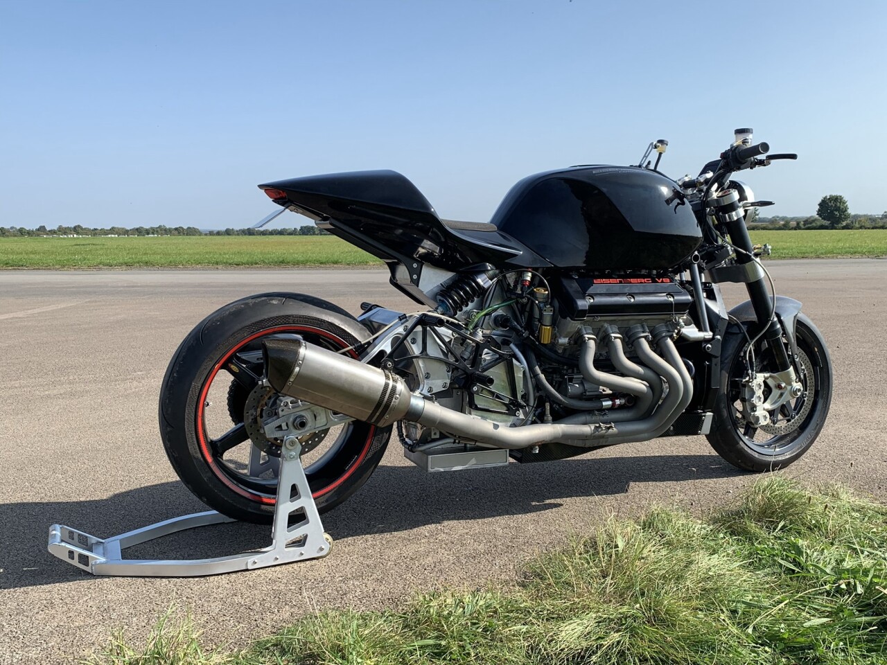 Eisenberg S Berserk 500 Horsepower Lightweight V8 Motorcycle