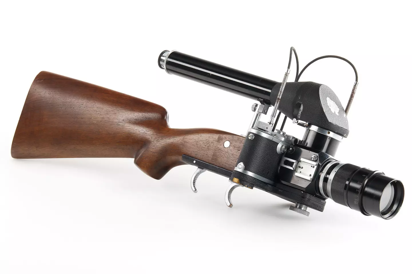 This E. Leitz New York Leica Gun RIFLE was built circa 1938 for wildlife photographers. It is believed to be one of 12-14 extant and sold for $199,220 (€168,000) at the 37th Leitz Photographica Auction (formerly WestLicht Photographica Auction) in Vienna on November 21, 2020