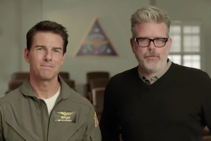 Tom Cruise and director Chistropher McQuarrie asking fans to turn off motion smoothing on their televisions