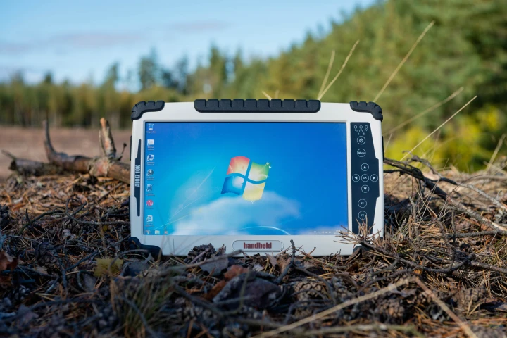 Sweden's Handheld Group has launched a rugged 10.1-inch tablet for field professionals called the Algiz 10X