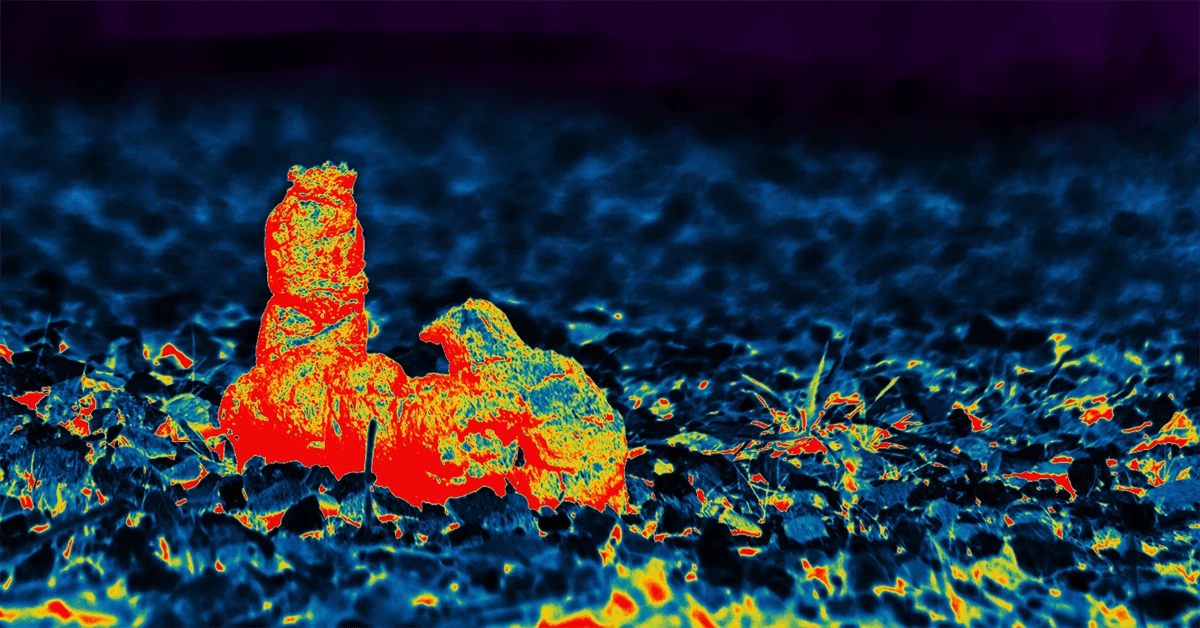 The Dogdrones rely on thermal imaging to spot dog dung left behind