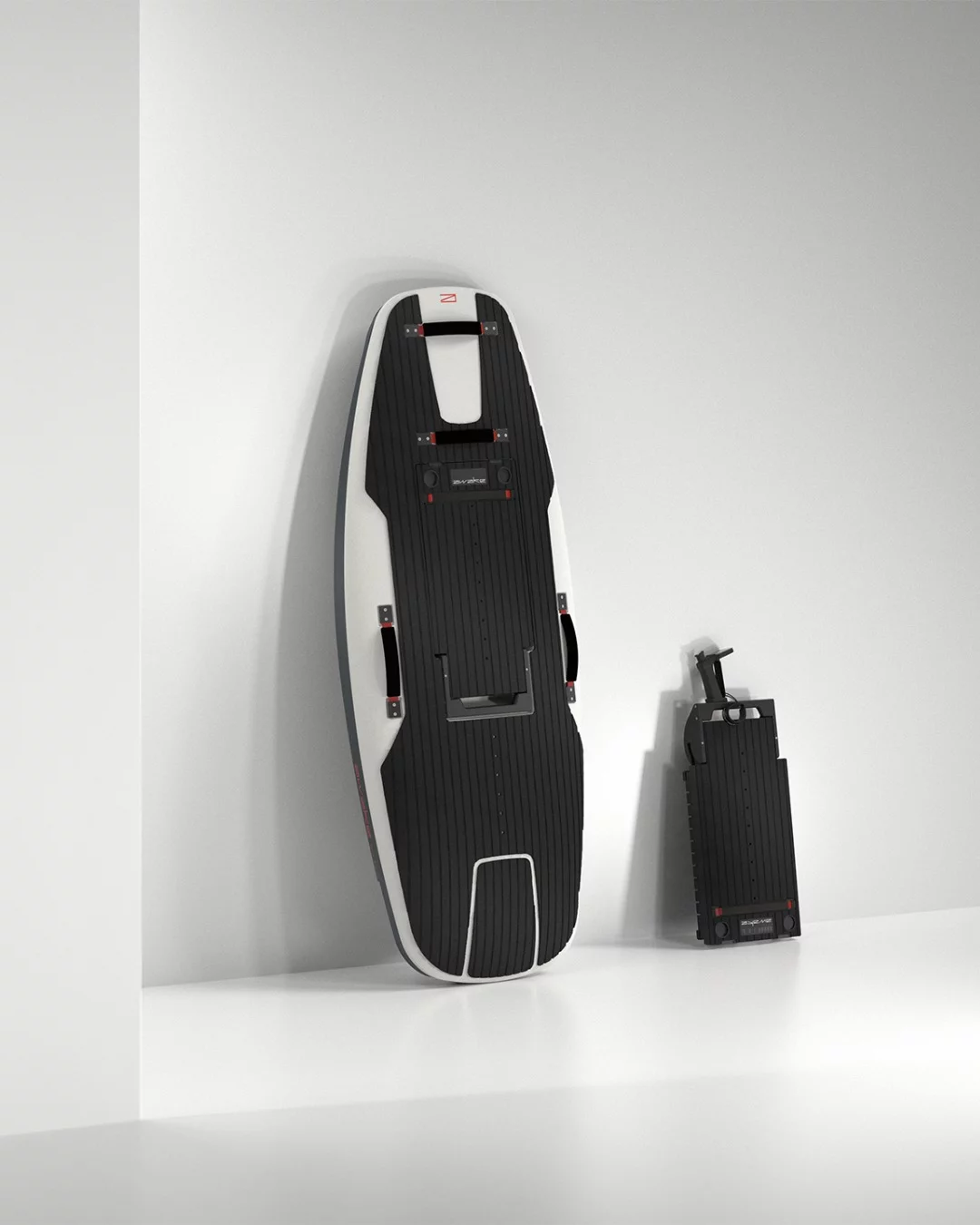 The RÄVIK Explore has been reshaped for extra stability, and tips the scales at 81.5 lb (including the new XR 4 battery)