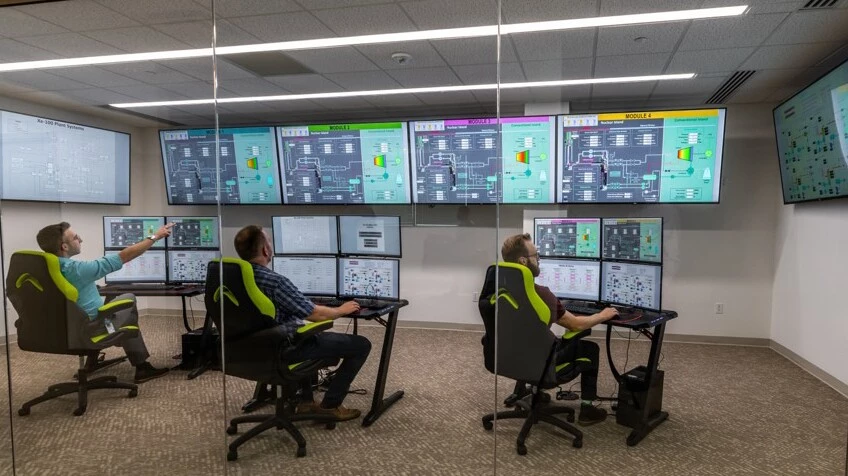 Simulator built to train operators for the Amazon reactor plant