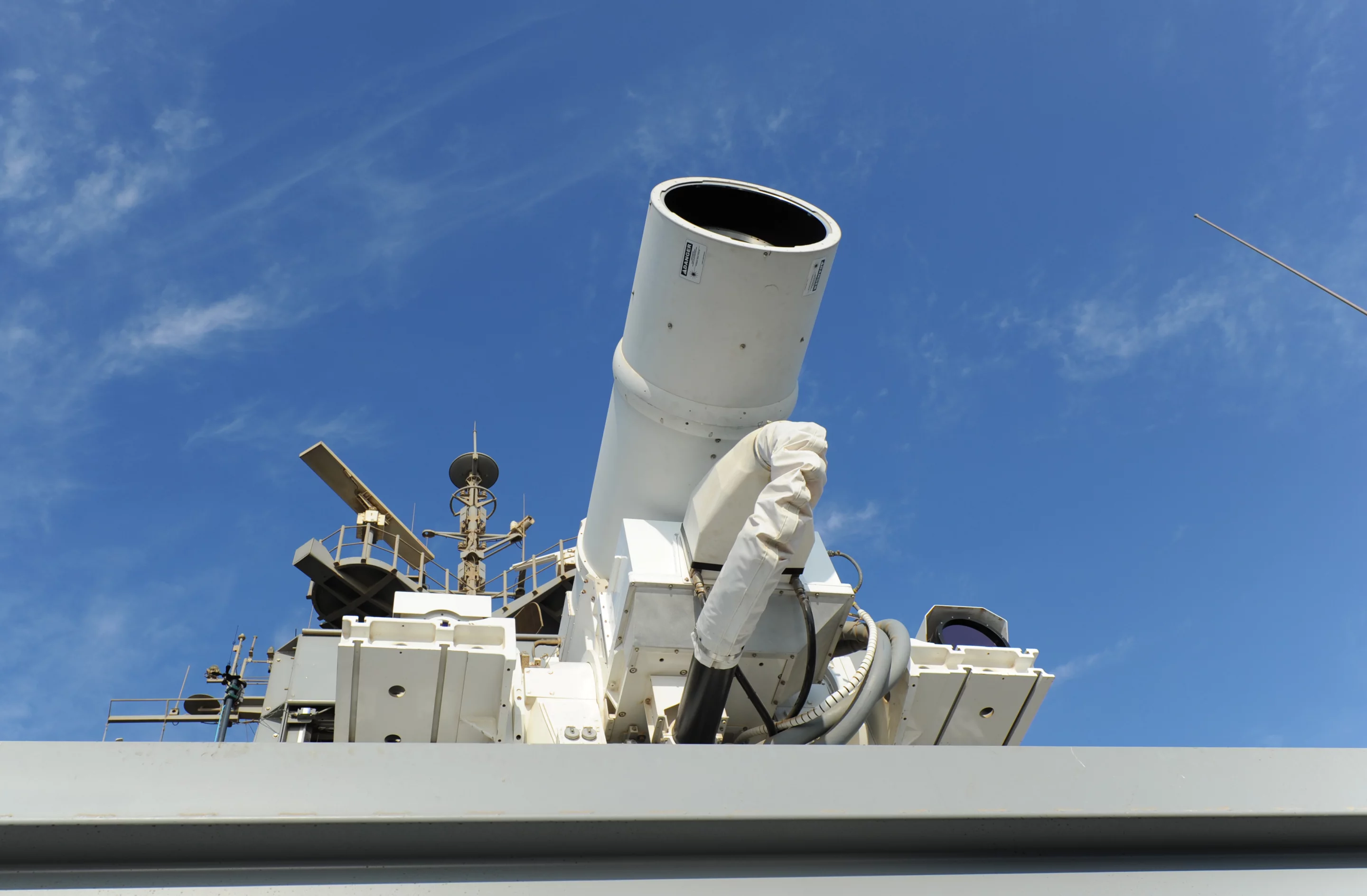 Laser weapons like this could be commonly deployed by 2020 (Photo: US Navy/John F. Williams)