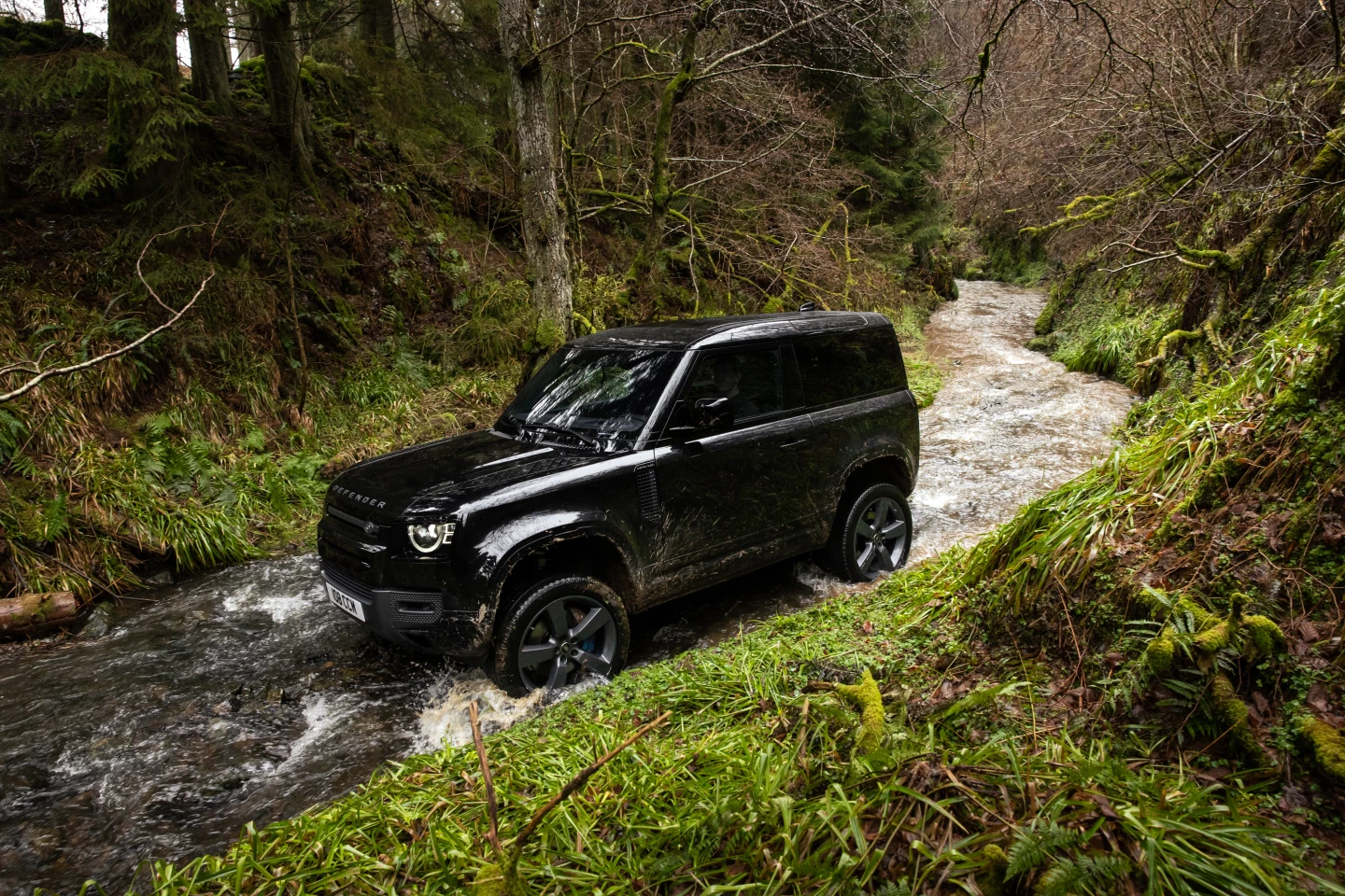 New settings and adjustments ensure that drivers are able to put all the V8 power to efficient use, on and off road