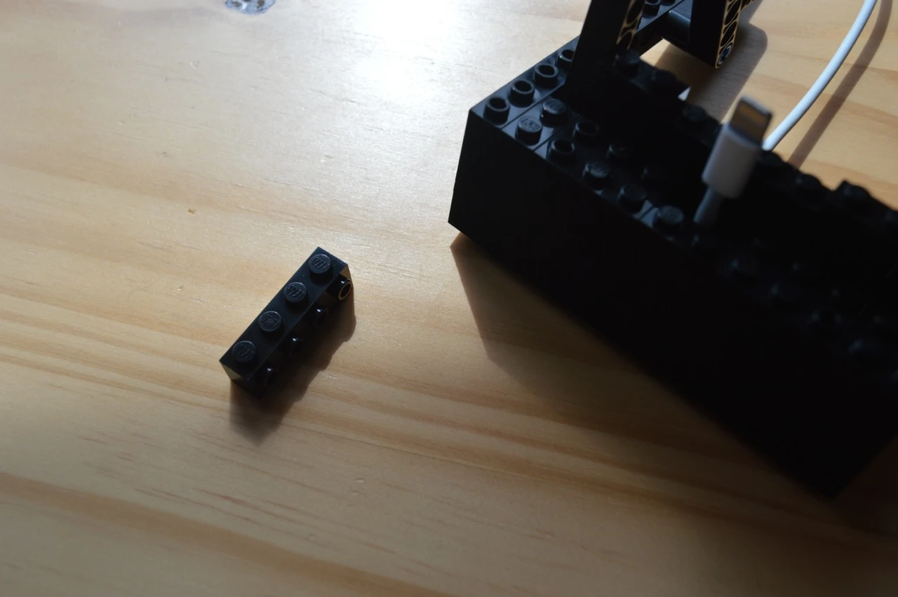 Assembly guide step 63 Photo: Gizmag)
