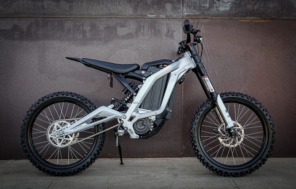 SurRon Light Bee electric trail bike nails the price point
