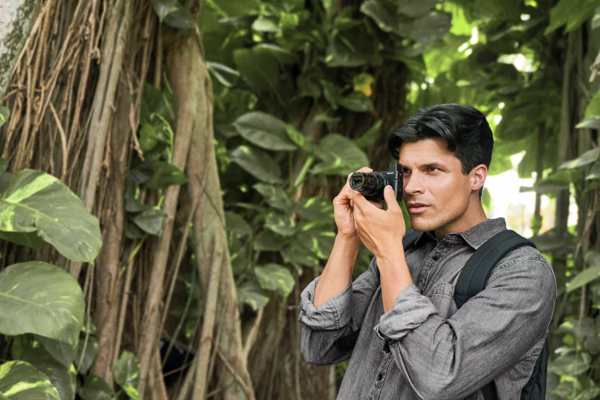 The Sony RX100 VII will ship in August