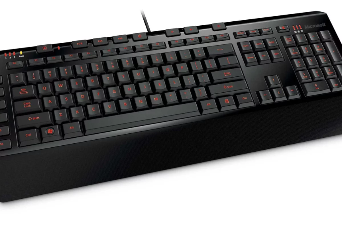 Microsoft's SideWinder X4 Keyboard boasts anti-ghosting technology that can detect up to 26 key presses at once