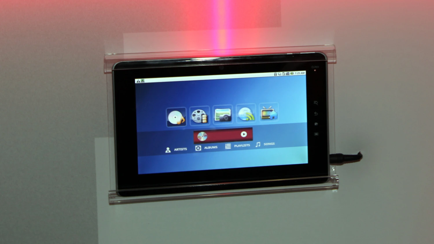 Toshiba's Folio 100 media tablet runs on Android 2.2 with a custom Toshiba overlay