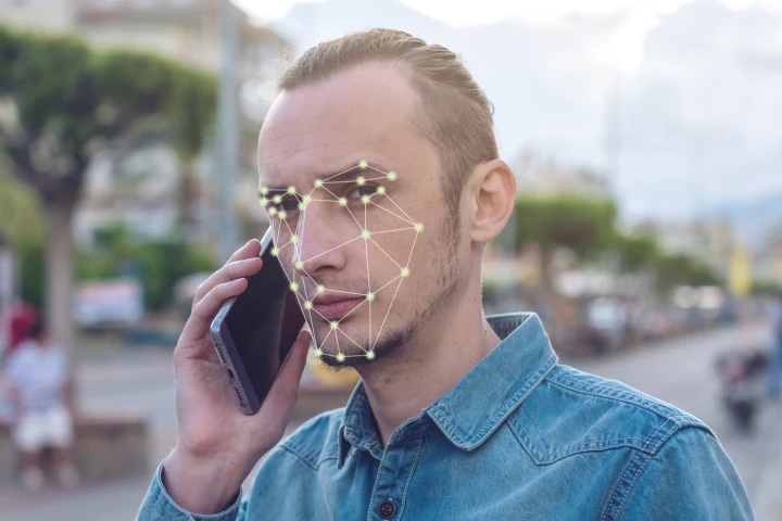 As a proof-of-concept, a new algorithm establishes that heart disease can be detected using facial analysis