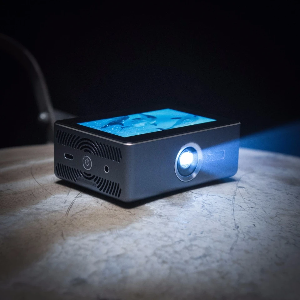 The Sweam has its own 2 W speaker, but also has a 3.5 mm headphone jack for private listening