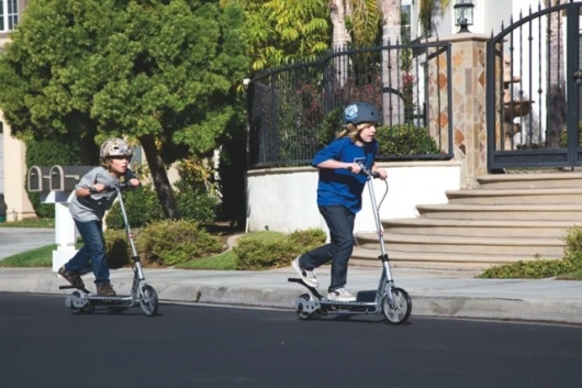 The Pulse Kick'n'Go Scooter