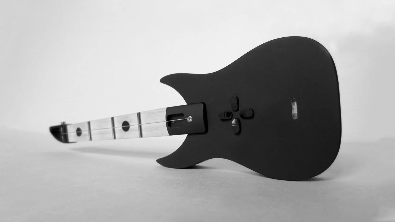 The pre-production prototype of the FretPen