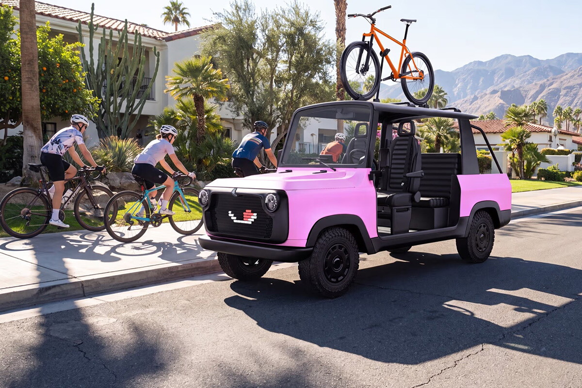 $15K electric 'LUV' promises to park and drive itself home
