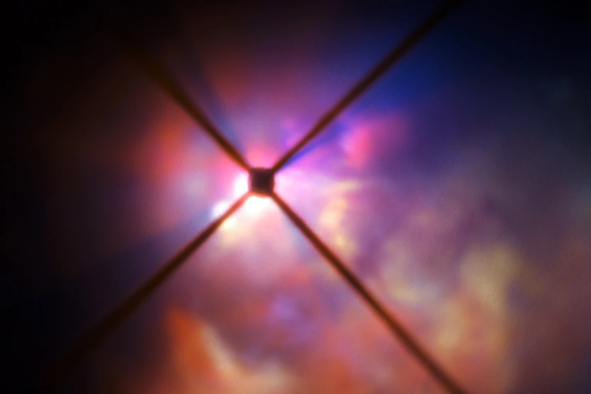 Shot of VY Canis Majoris as captured by the SPHERE instrument mounted aboard the ESO's Very Large Telescope (VLT)