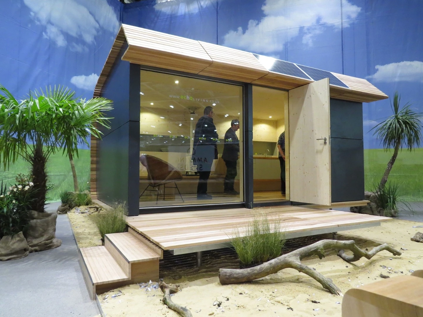 The Wave Eco Cabin measures 5.3 x 3.2 m (17.4 x 10.5 ft)